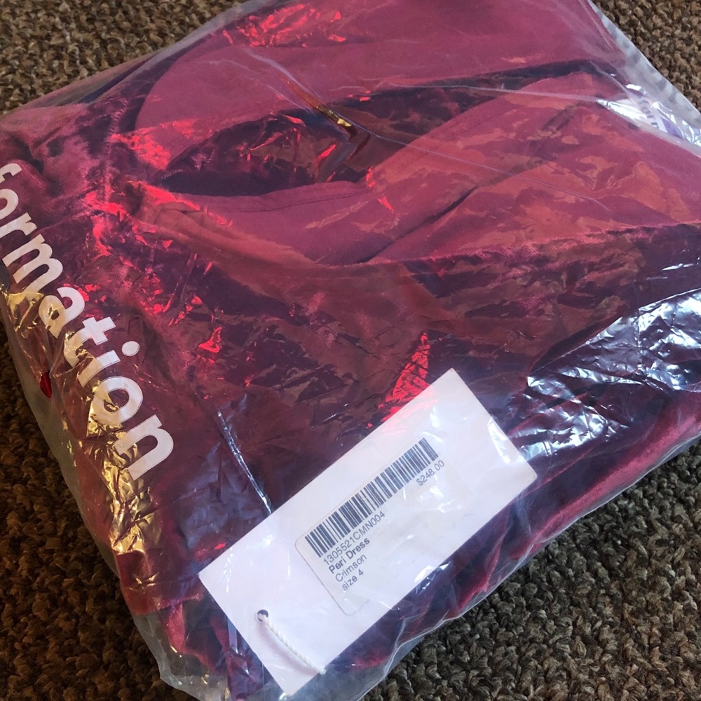 💥 SOLD ON Ⓜ️💥 Reformation Peri Dress NWT!! - Picture 5 of 10